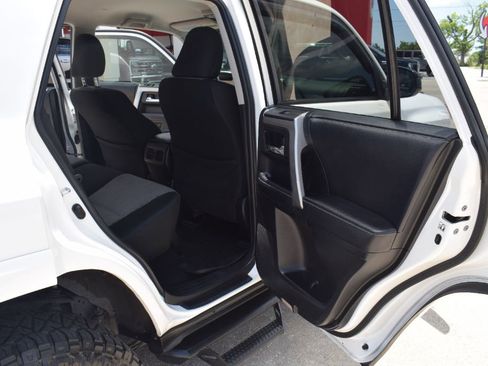 Used 2019 Toyota 4Runner SR5 RWD image 14