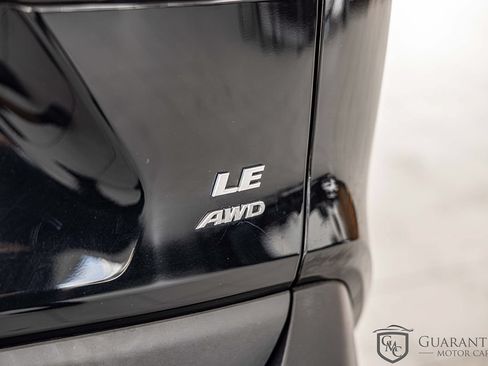 Used 2020 Toyota RAV4 LE w/ All Weather Liner Package AWD/4WD image 15