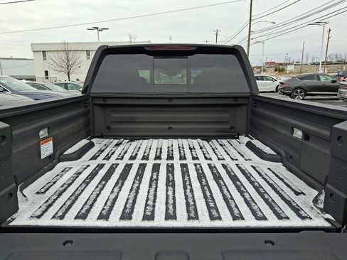 Used 2025 Honda Ridgeline Black Edition image 29