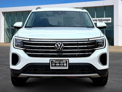New 2026 Volkswagen Atlas SE