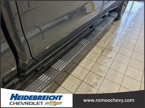 Certified 2022 Chevrolet Silverado 1500 RST image 35