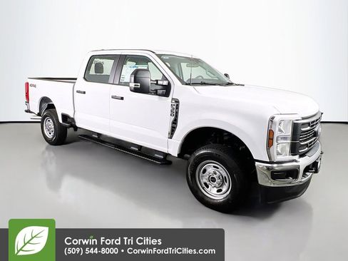 New 2026 Ford F350 XL w/ XL Chrome Package image 1
