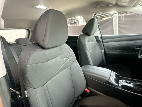 Used 2026 Hyundai Tucson SE FWD image 27