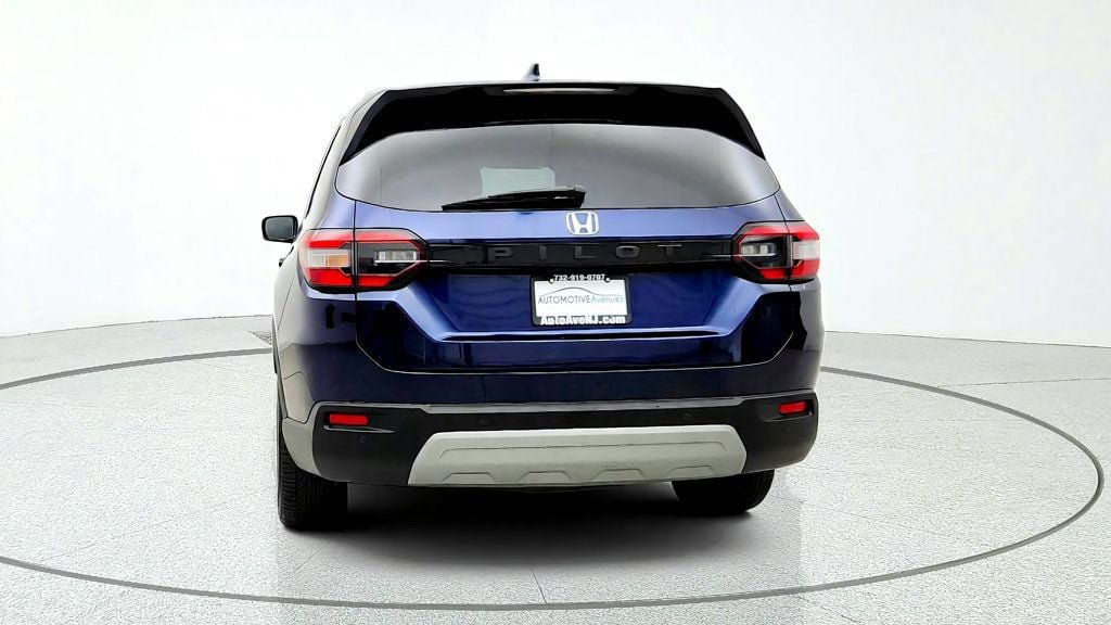 Used 2024 Honda Pilot EX-L image 6