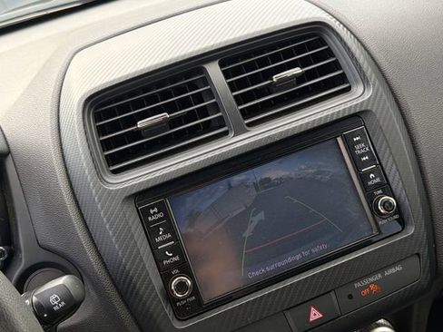 Used 2024 Mitsubishi Outlander Sport ES AWD/4WD image 32
