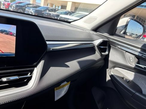 New 2026 Chevrolet TrailBlazer LT w/ Driver Confidence Package FWD image 25