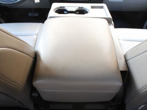 Used 2021 Ford F250 XL w/ Power Equipment Group image 40