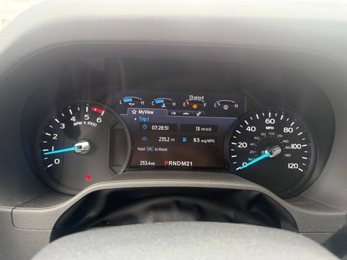 New 2027 Ford E-450 and Econoline 450 Super Duty w/ Power Equipment Group RWD image 21