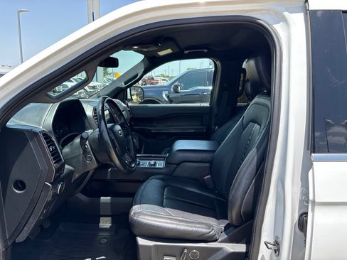 Used 2020 Ford Expedition Max Limited AWD/4WD image 16