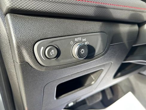 Used 2024 Chevrolet TrailBlazer RS image 20