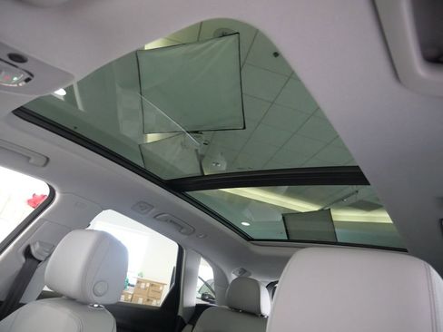 Used 2022 Audi Q5 2.0T Premium w/ Convenience Package image 23