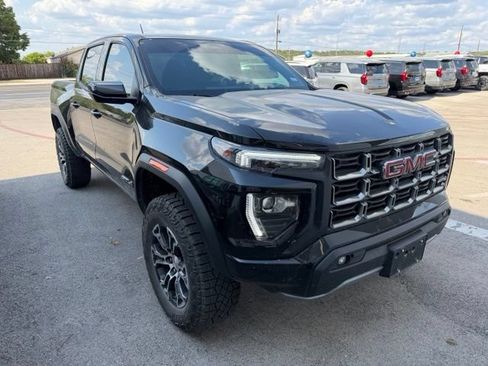 Used 2024 GMC Canyon AT4 AWD/4WD image 1