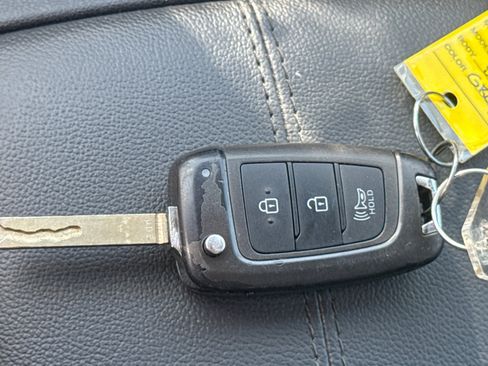 Used 2024 Hyundai Tucson SE FWD image 26