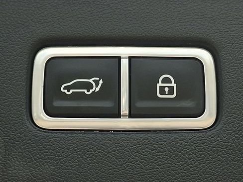 Used 2022 Kia Sorento EX w/ Panoramic Sunroof Package FWD image 33