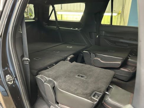 Used 2022 Ford Expedition Max Limited image 49