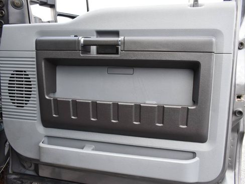 Used 2012 Ford F250 XL w/ PWR Equipment Group AWD/4WD image 38