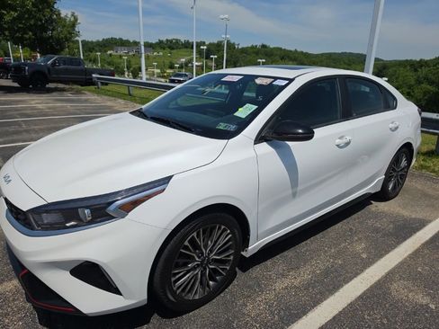 Certified 2024 Kia Forte GT-Line w/ GT-Line Premium Package FWD image 2