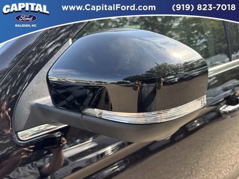 Certified 2025 Ford Expedition Platinum w/ Driver's Package AWD/4WD image 12