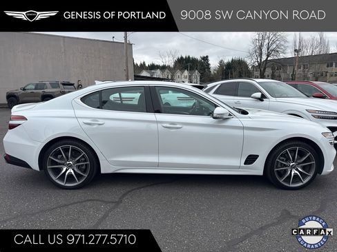 Used 2023 Genesis G70 2.0T image 8