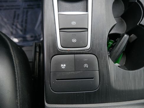 Certified 2024 Ford Escape ST-Line image 30