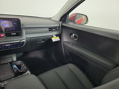 New 2026 Hyundai Ioniq 5 SEL image 7