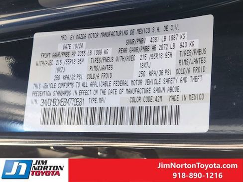 Used 2025 MAZDA CX-30 AWD 2.5 S w/ Preferred Package image 33