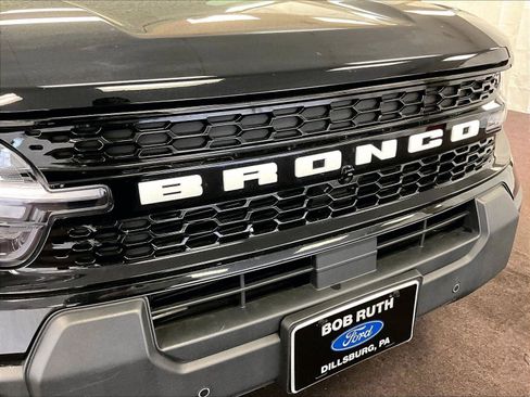 Certified 2025 Ford Bronco Sport Outer Banks w/ Outer Banks Tech Package+ image 29