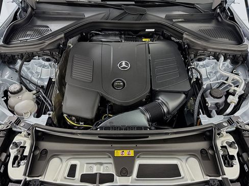 New 2026 Mercedes-Benz GLC 300 image 10