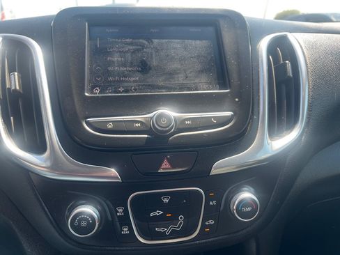 Used 2020 Chevrolet Equinox LT FWD image 19