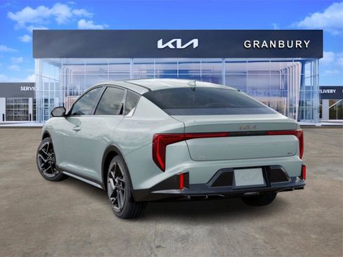 New 2025 Kia K4 GT-Line image 5