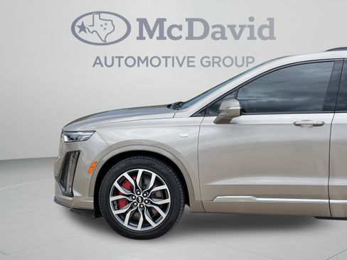 Used 2023 Cadillac XT6 Sport w/ Platinum Package AWD/4WD image 33