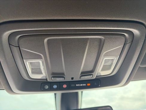 Used 2019 Chevrolet Silverado 1500 LT Trail Boss w/ Convenience Package image 25