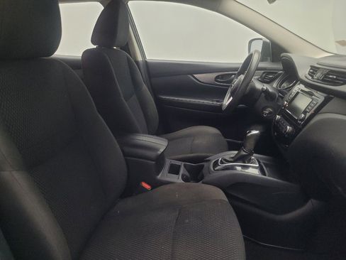 Used 2021 Nissan Rogue Sport S FWD image 21
