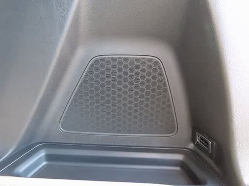 New 2026 Honda Pilot Touring image 13