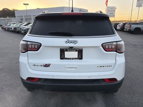 Used 2024 Jeep Compass Limited w/ Sun and Sound Group image 7