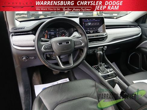 Used 2022 Jeep Compass Latitude AWD/4WD image 14