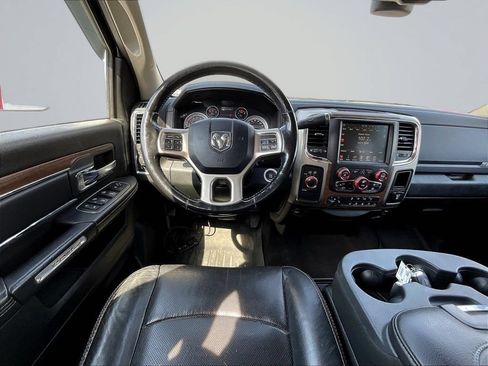 Used 2015 RAM 2500 Laramie w/ Convenience Group AWD/4WD image 11
