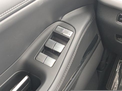 New 2026 Lincoln Navigator Premiere AWD/4WD image 21