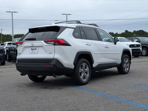 New 2025 Toyota RAV4 XLE w/ Convenience Package image 5