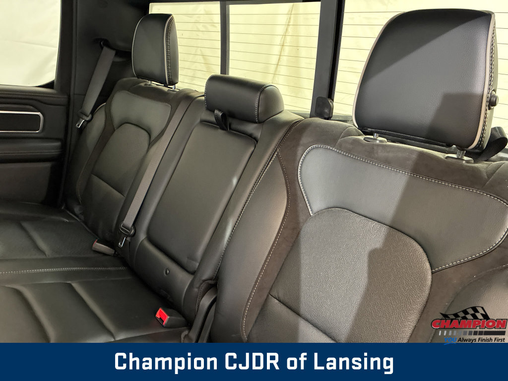 Used 2023 RAM 1500 Laramie AWD/4WD image 11