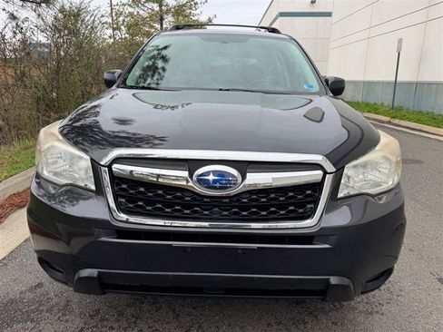 Used 2014 Subaru Forester 2.5i Premium AWD/4WD image 5