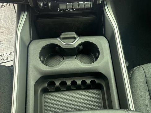 New 2026 RAM 3500 Big Horn AWD/4WD image 17