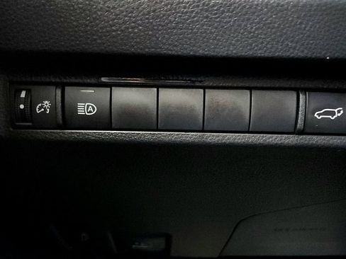 Used 2025 Toyota RAV4 XLE w/ Convenience Package AWD/4WD image 33