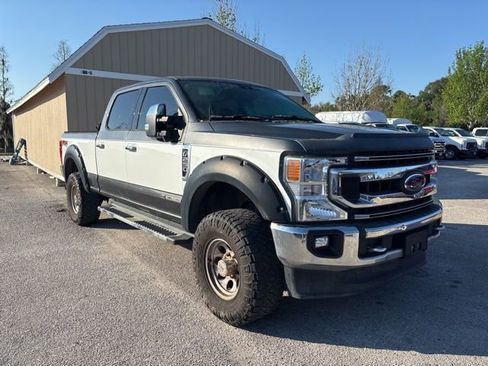 Used 2020 Ford F250 XLT w/ XLT Premium Package image 3