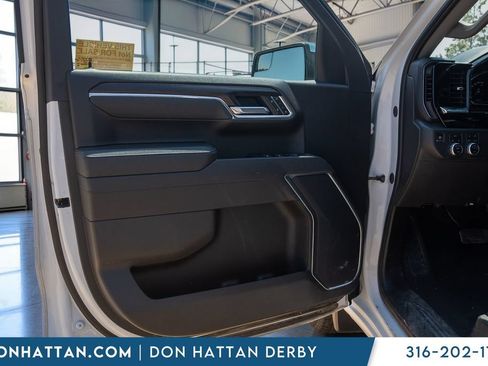 Used 2025 GMC Sierra 1500 SLT AWD/4WD image 14
