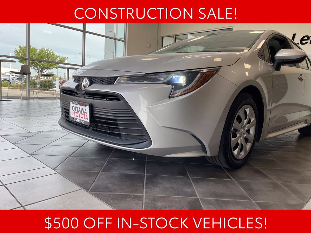 Used 2024 Toyota Corolla LE FWD image 14