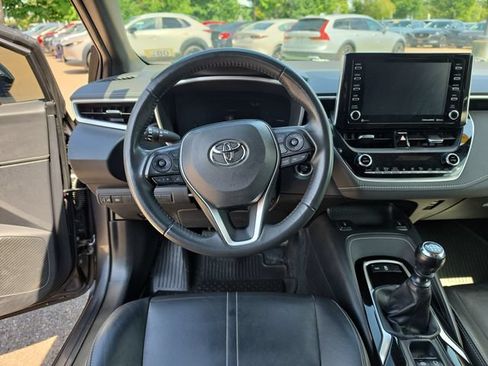 Used 2022 Toyota Corolla XSE FWD image 13
