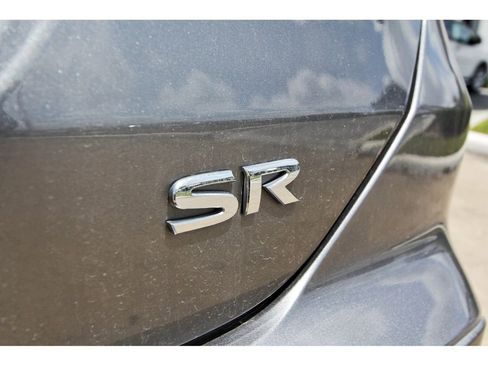 Used 2023 Nissan Kicks SR w/ SR Premium Package FWD image 7