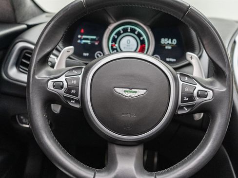 Used 2019 Aston Martin DB11 Volante image 94