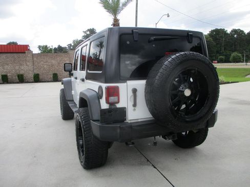 Used 2016 Jeep Wrangler Unlimited Sport w/ Quick Order Package 24S AWD/4WD image 22